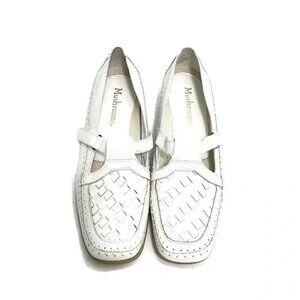 Mushrooms Vintage White Pebbled Leather Mary Jane Woven Vamp Moccasins